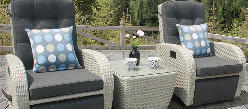 Best Rattan Furniture To Summer, Wicker Garden Bench Uk