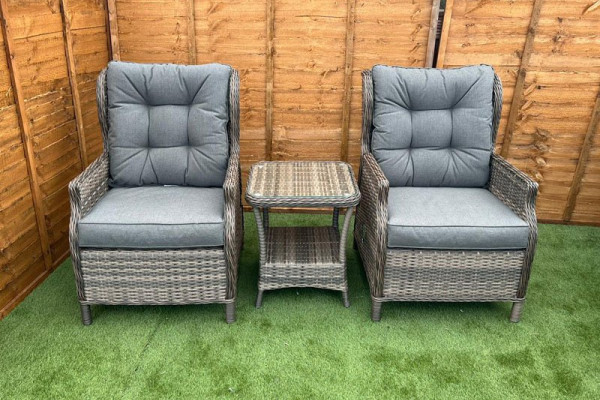 Sapcote Deluxe Reclining Set in Brown Rattan