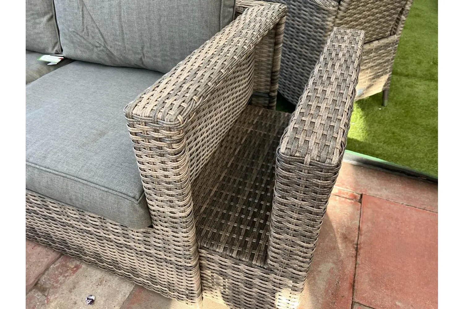 Sapcote 6pc Hideaway Lounge Set in Brown Rattan - photo 4