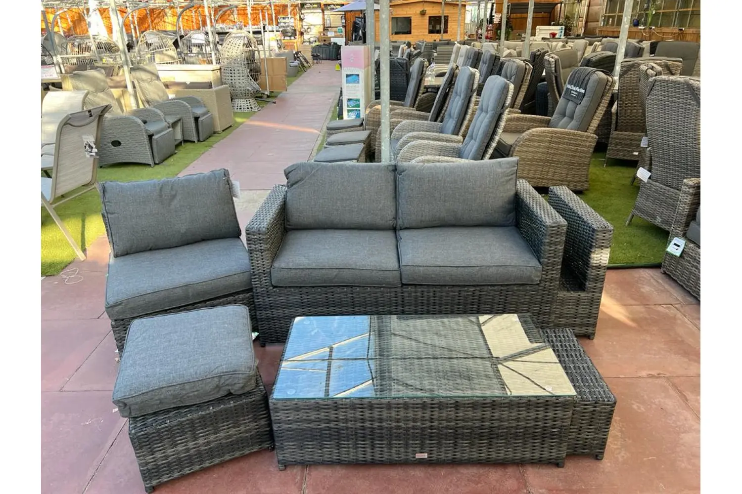 Sapcote 6pc Hideaway Lounge Set in Dark Grey Rattan  - photo 2