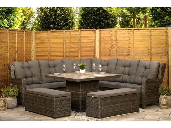 Lift the table from lounge to dining height