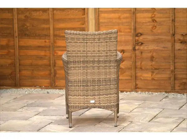 Brown rattan for warm-tone gardens